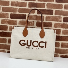 Gucci Shopping Bags